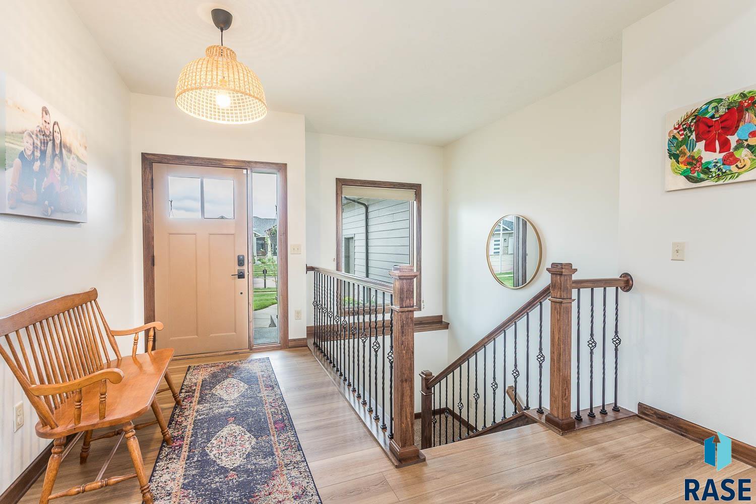 8501 S Quiet Oak Cir Circle, Sioux Falls, South Dakota image 4