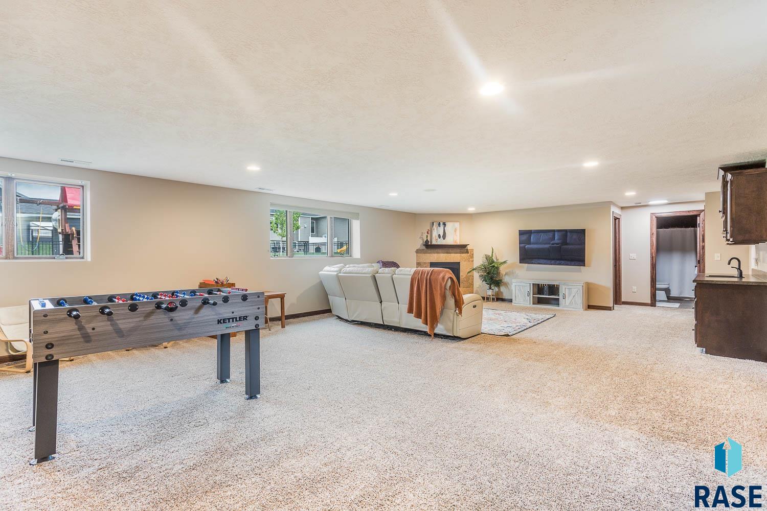 8501 S Quiet Oak Cir Circle, Sioux Falls, South Dakota image 23