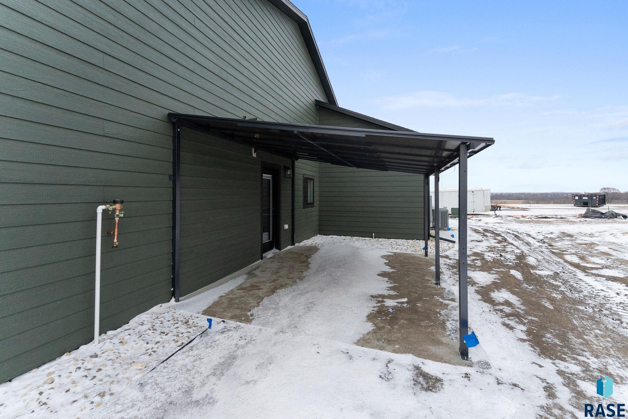 Brandon, South Dakota 57005, United States, 3 Bedrooms Bedrooms, ,2 BathroomsBathrooms,Residential,Contingent,24661