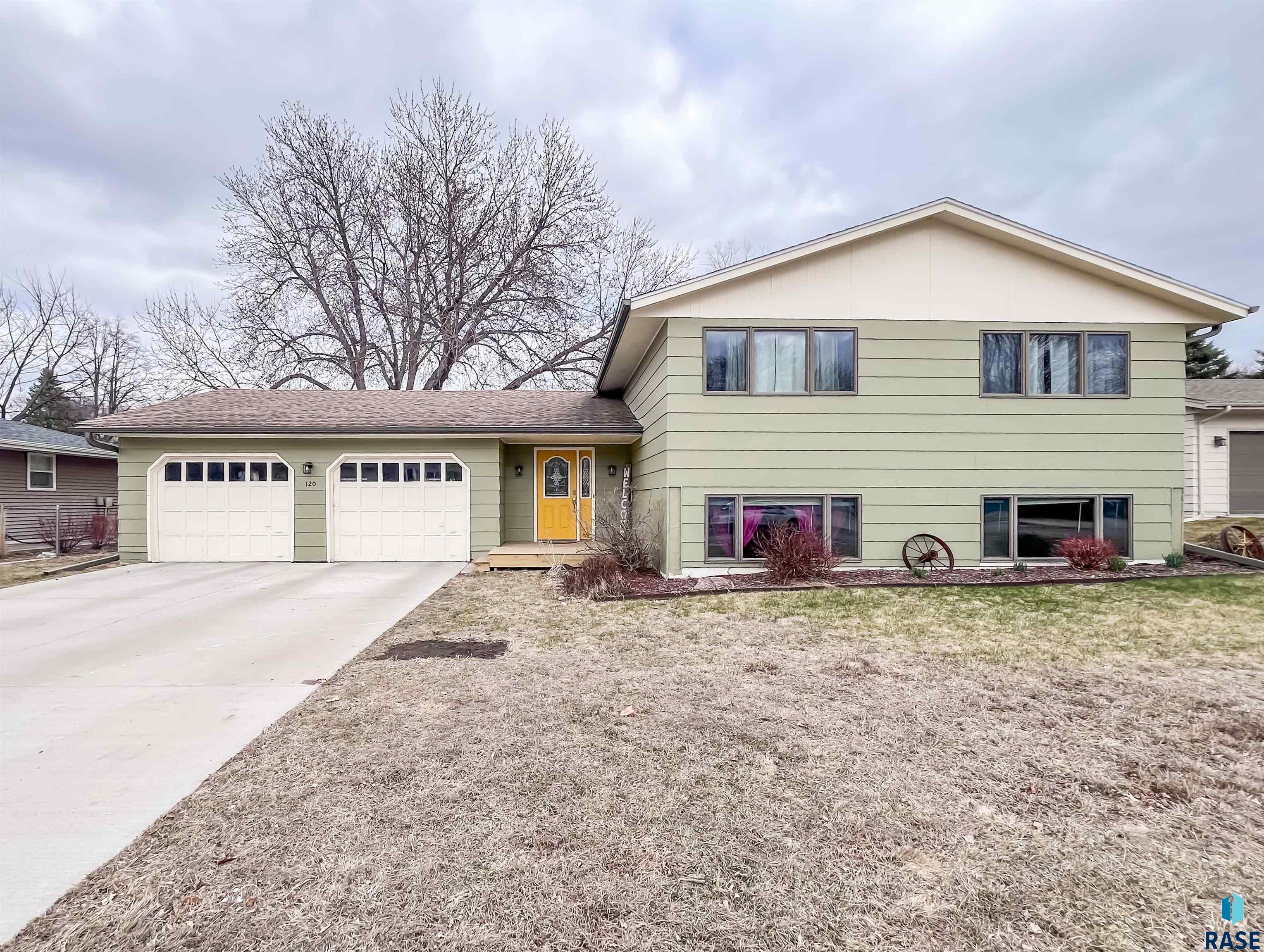 120 S Yellowstone Dr Drive #2, Brandon, South Dakota image 1