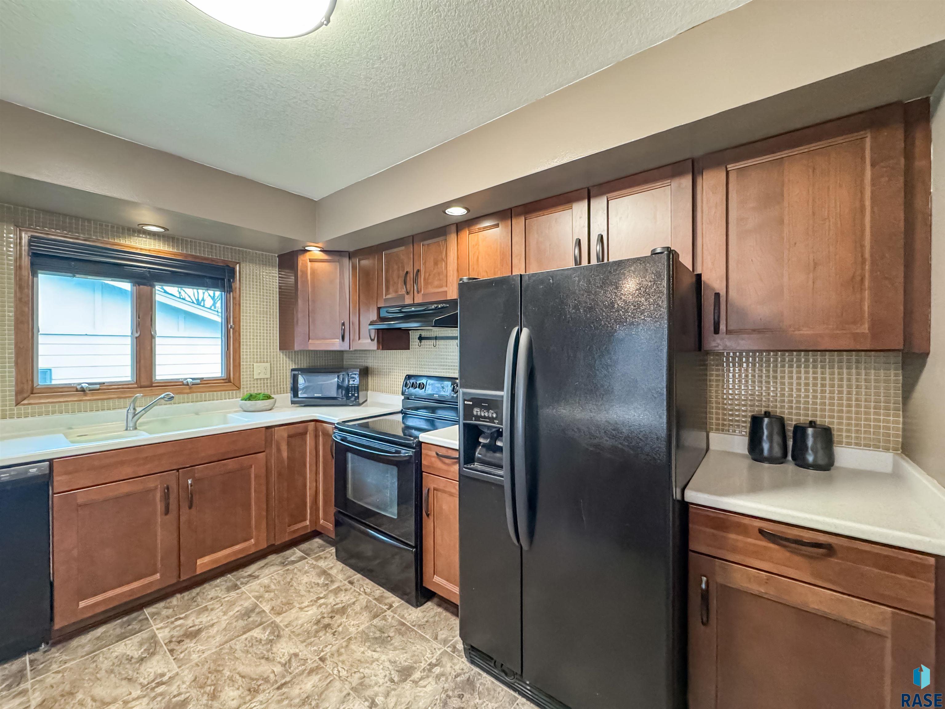 120 S Yellowstone Dr Drive #2, Brandon, South Dakota image 12