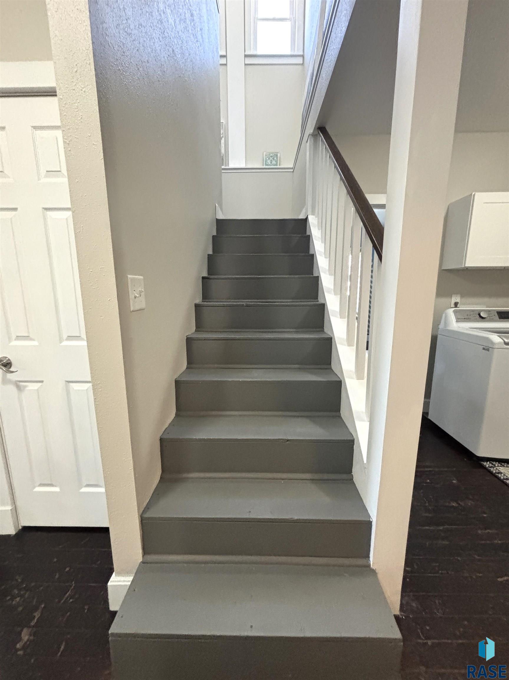 426 W 3rd St Street, Miller, New Jersey image 32