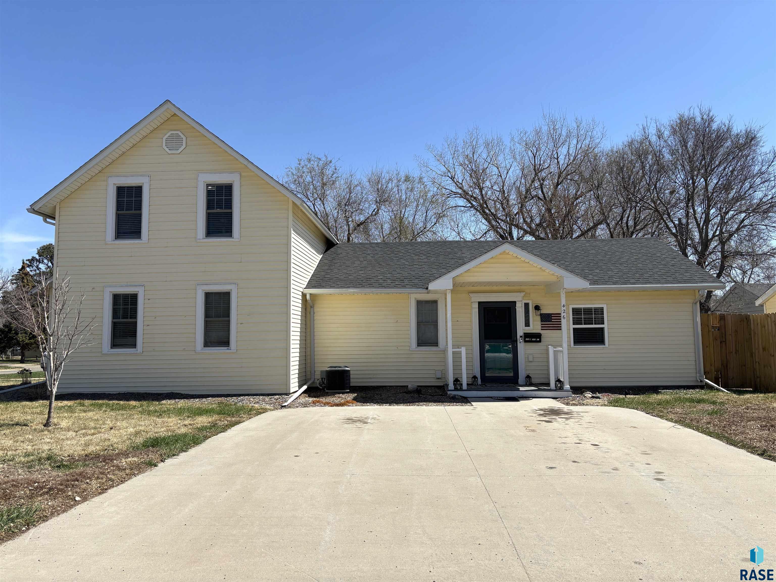 426 W 3rd St Street, Miller, New Jersey image 2