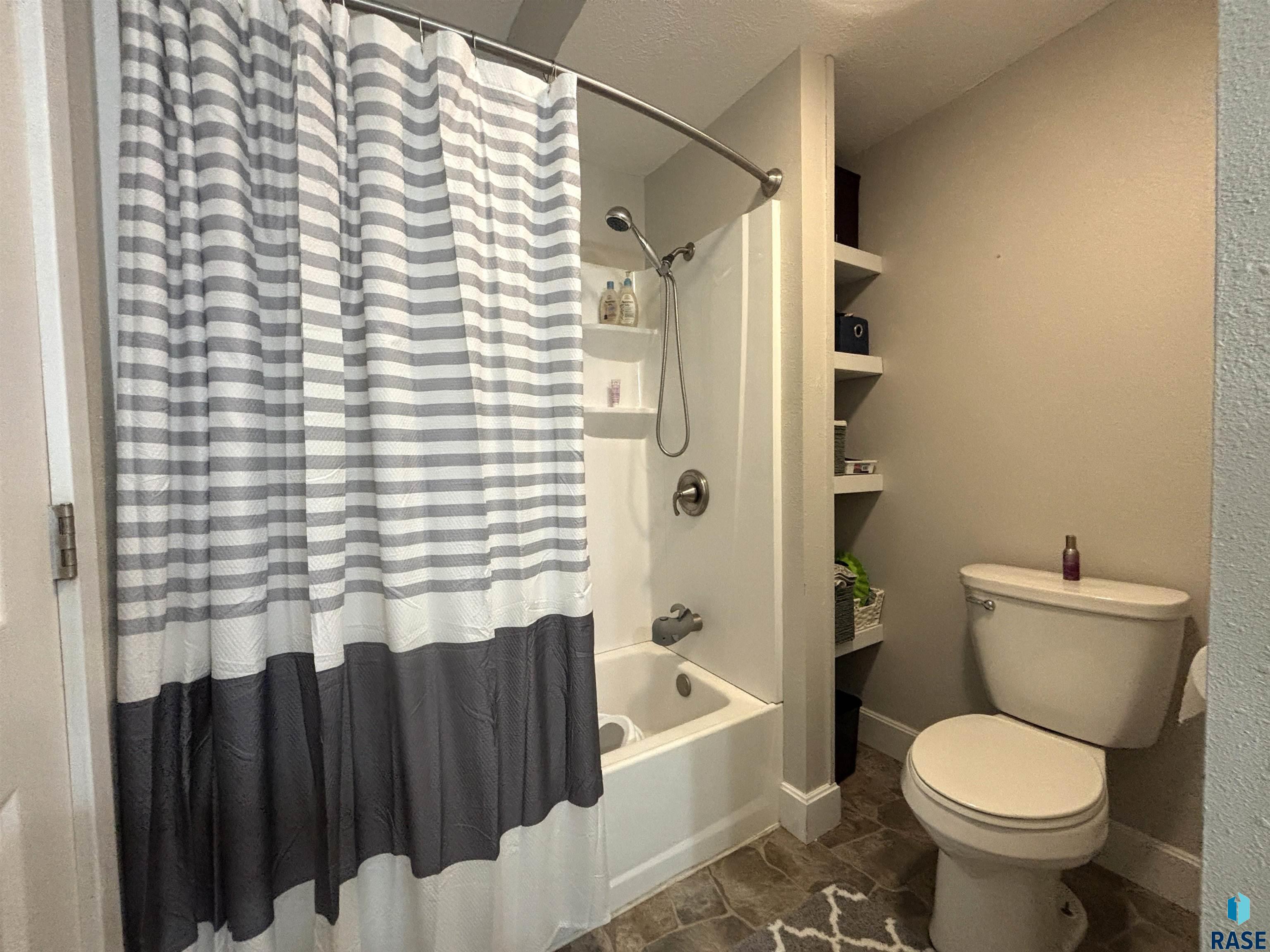 426 W 3rd St Street, Miller, New Jersey image 22