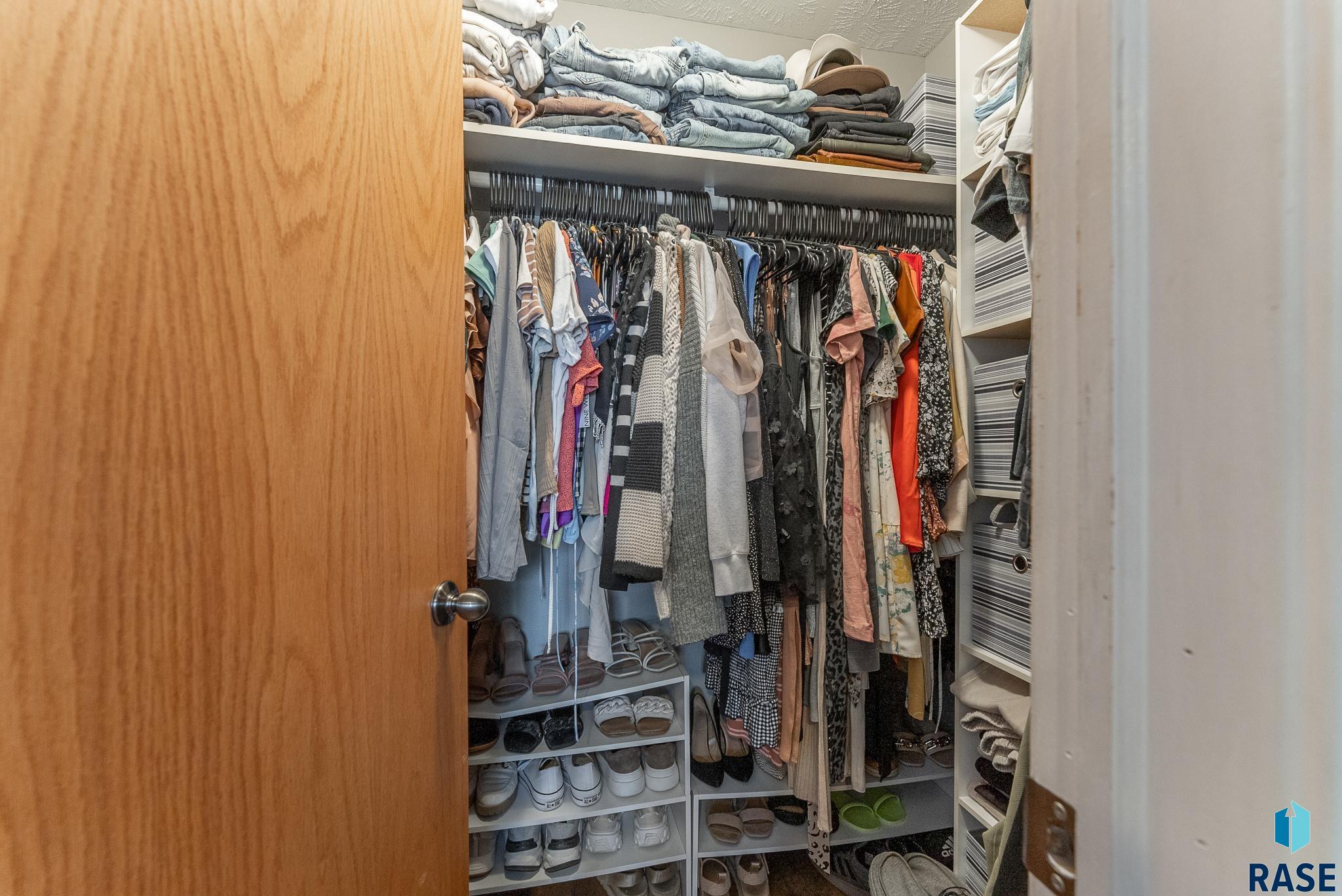 608 Honeysuckle Dr Drive #511, Harrisburg, New Jersey image 34