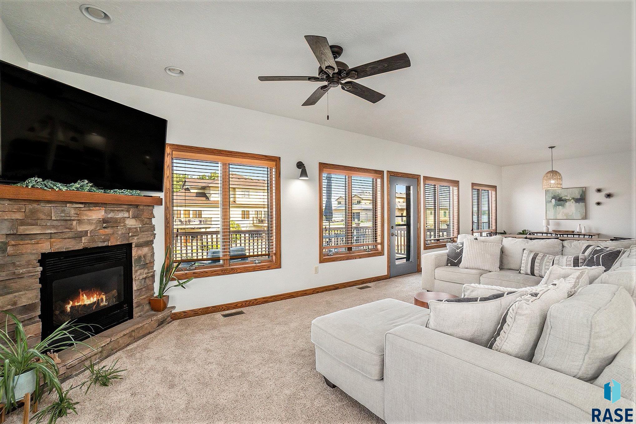 6014 Marrs Beach Ln Lane, Madison, South Dakota image 4