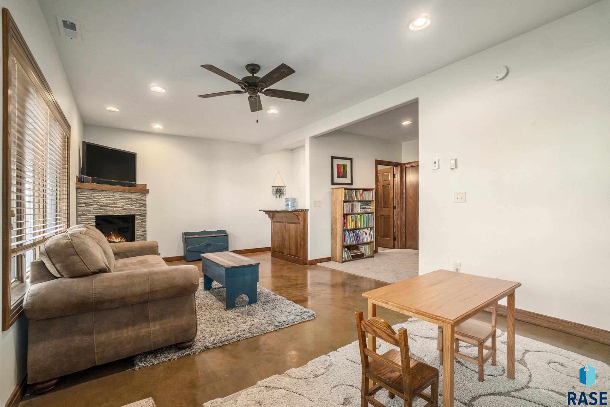 6014 Marrs Beach Ln Lane, Madison, South Dakota image 22