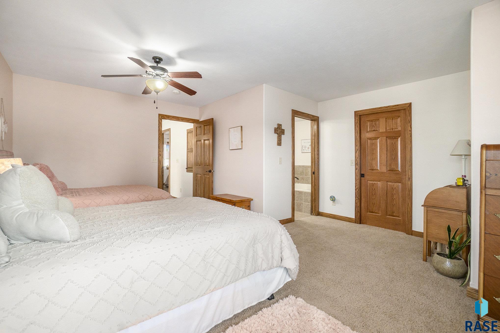 6014 Marrs Beach Ln Lane, Madison, South Dakota image 13