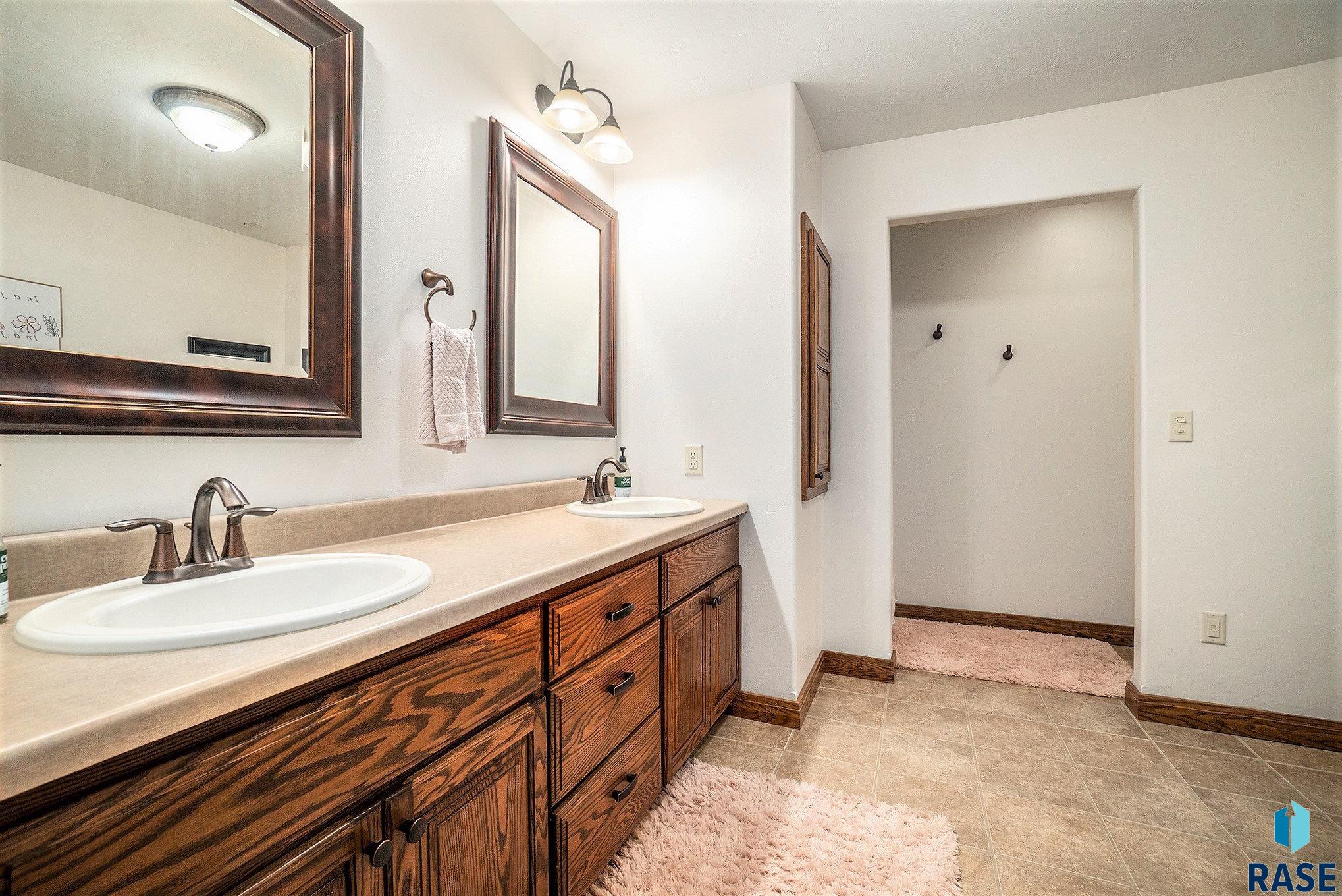 6014 Marrs Beach Ln Lane, Madison, South Dakota image 15