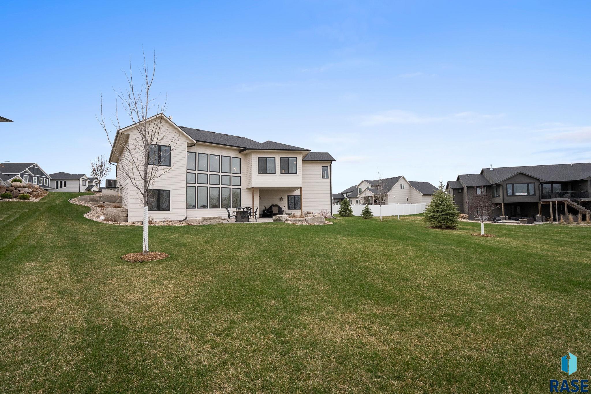 7316 E Misty Knoll Cir Circle, Sioux Falls, New Jersey image 5
