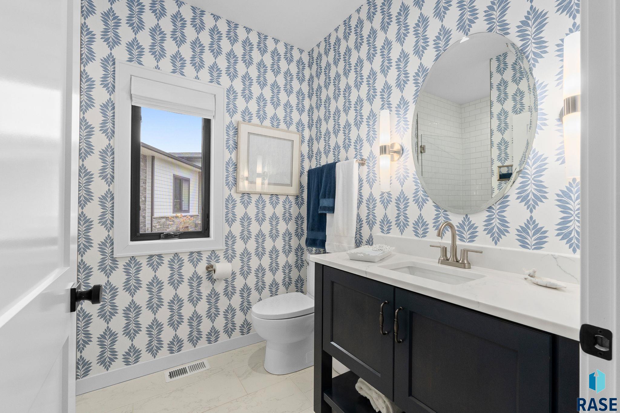 7316 E Misty Knoll Cir Circle, Sioux Falls, New Jersey image 43