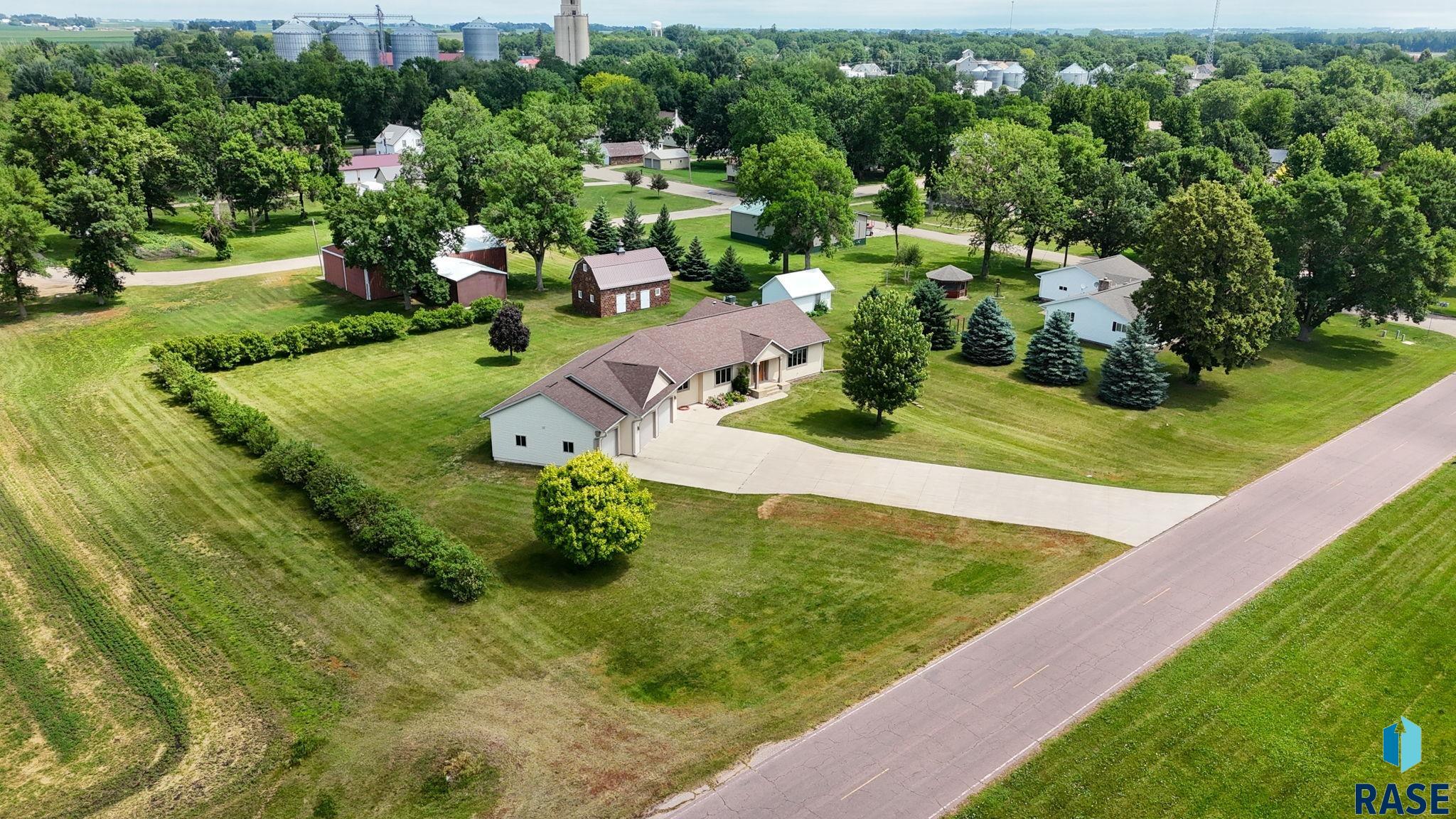 George, Iowa 51237, United States, 5 Bedrooms Bedrooms, ,3 BathroomsBathrooms,Residential,Active,164187