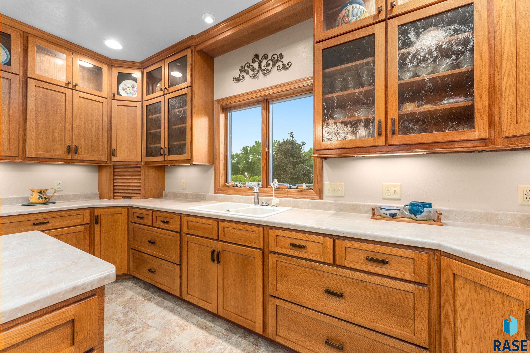 George, Iowa 51237, United States, 5 Bedrooms Bedrooms, ,3 BathroomsBathrooms,Residential,Active,164187