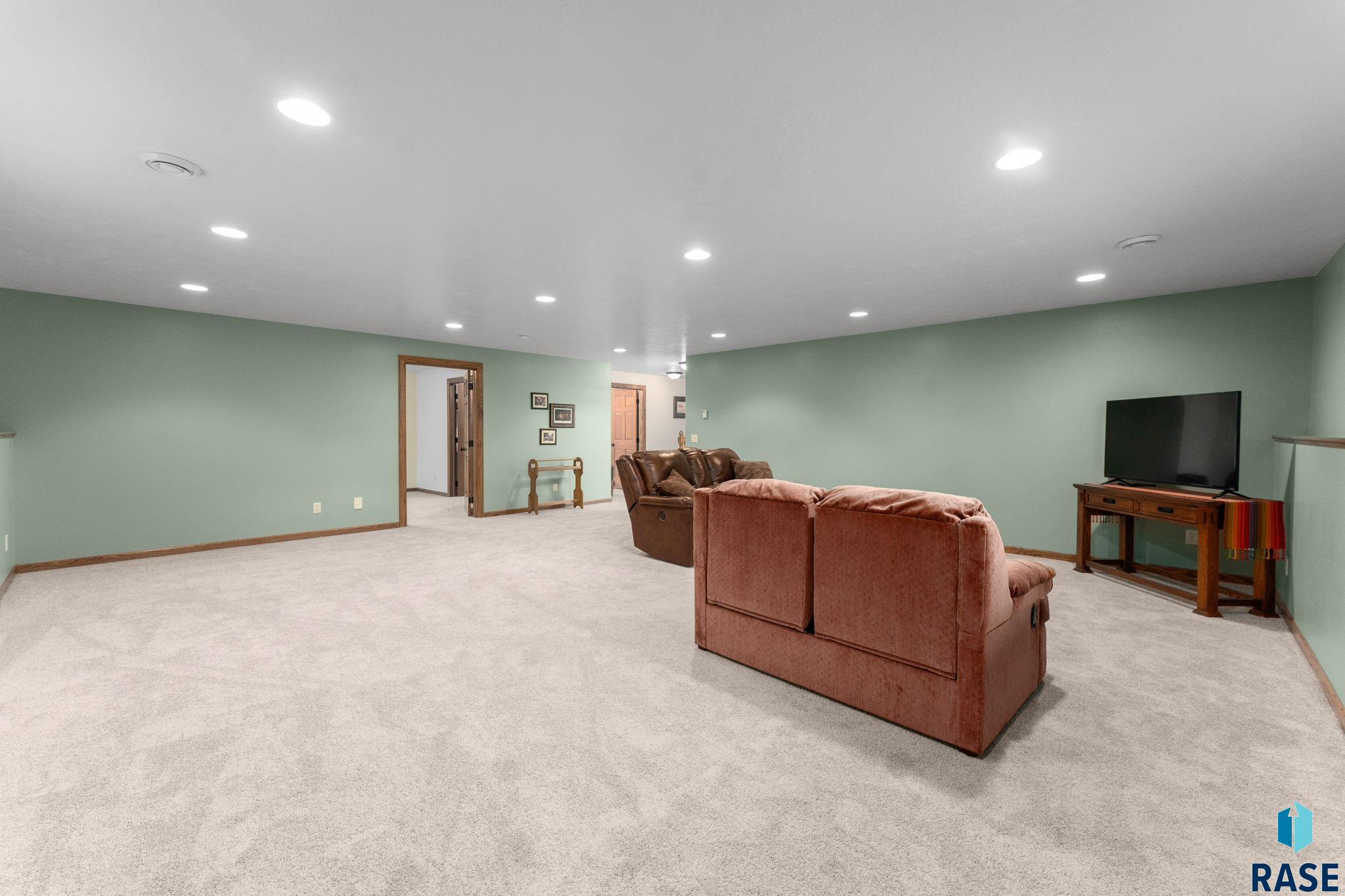 George, Iowa 51237, United States, 5 Bedrooms Bedrooms, ,3 BathroomsBathrooms,Residential,Active,164187