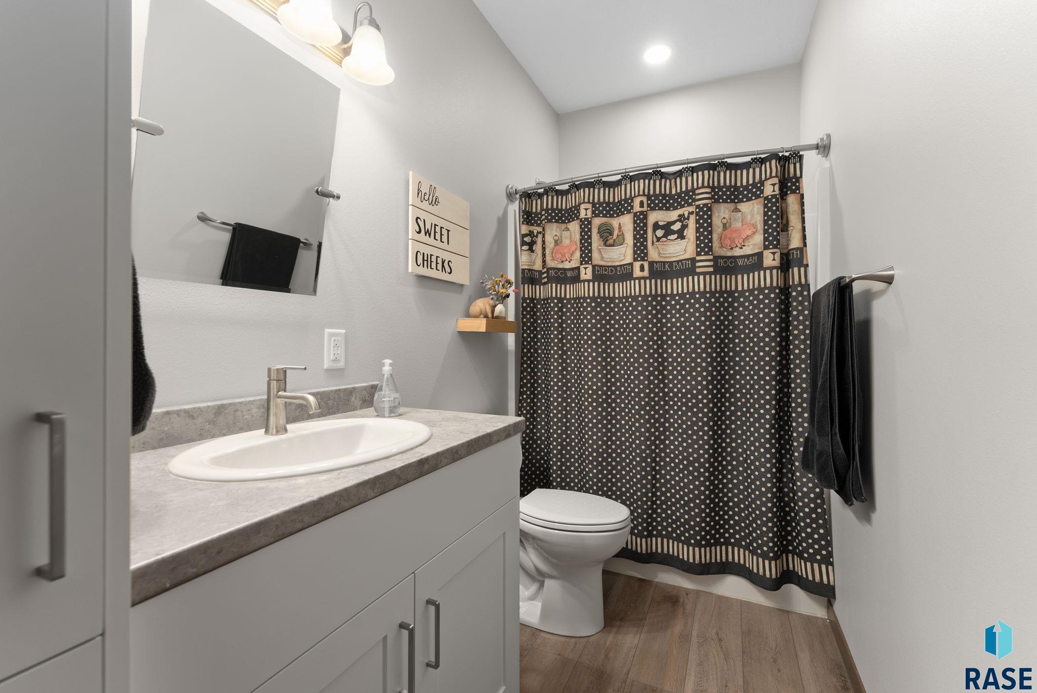 500 E Cairos Pl Place, Brandon, South Dakota image 21