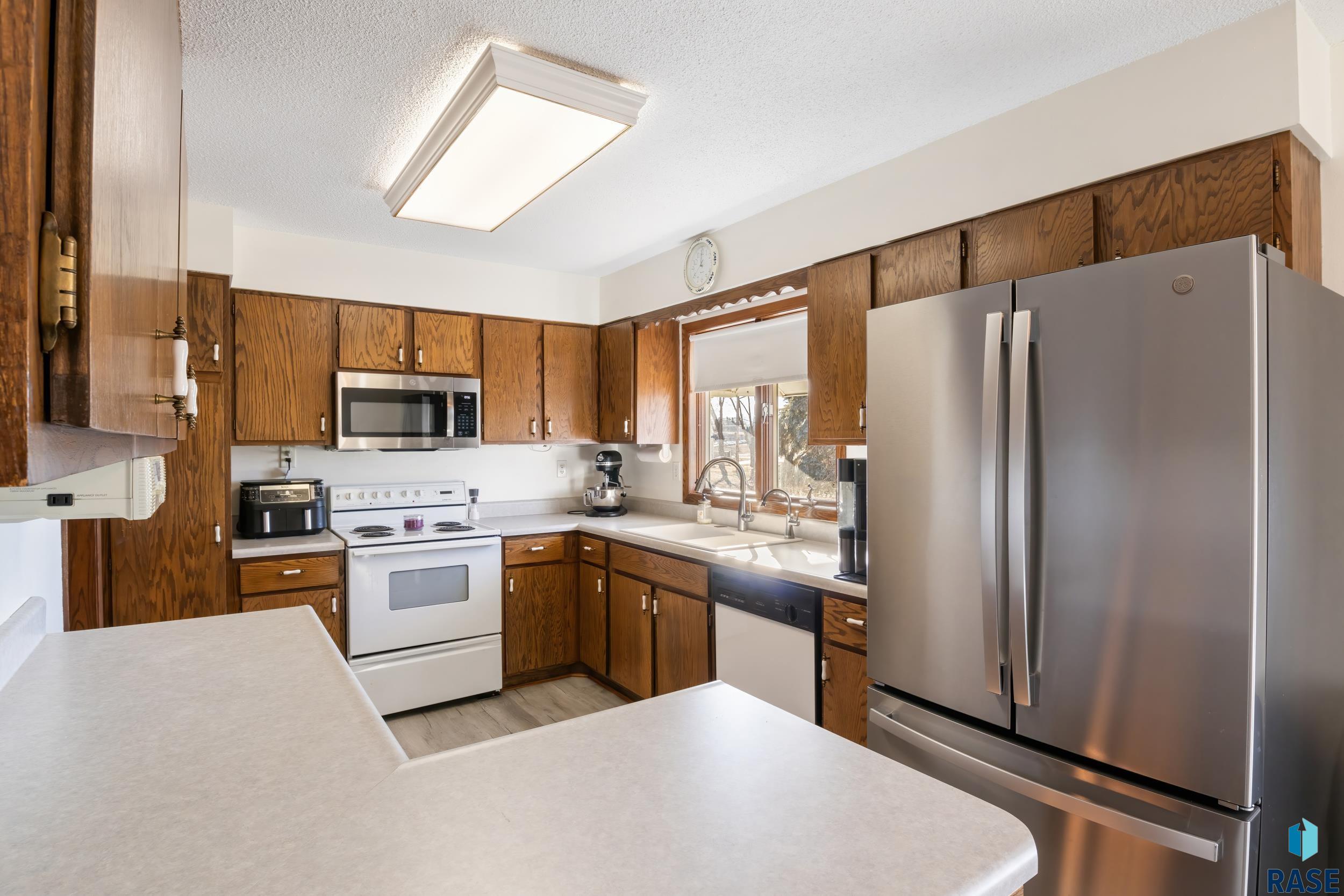 241 Oak Ave Avenue, Baltic, South Dakota image 11