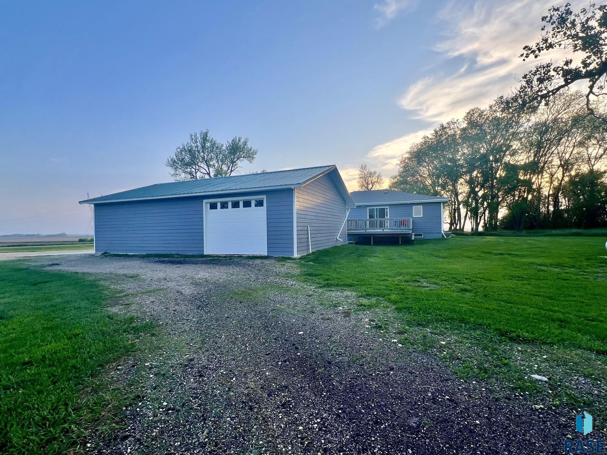 48358 234th St Street, Flandreau, South Dakota image 17