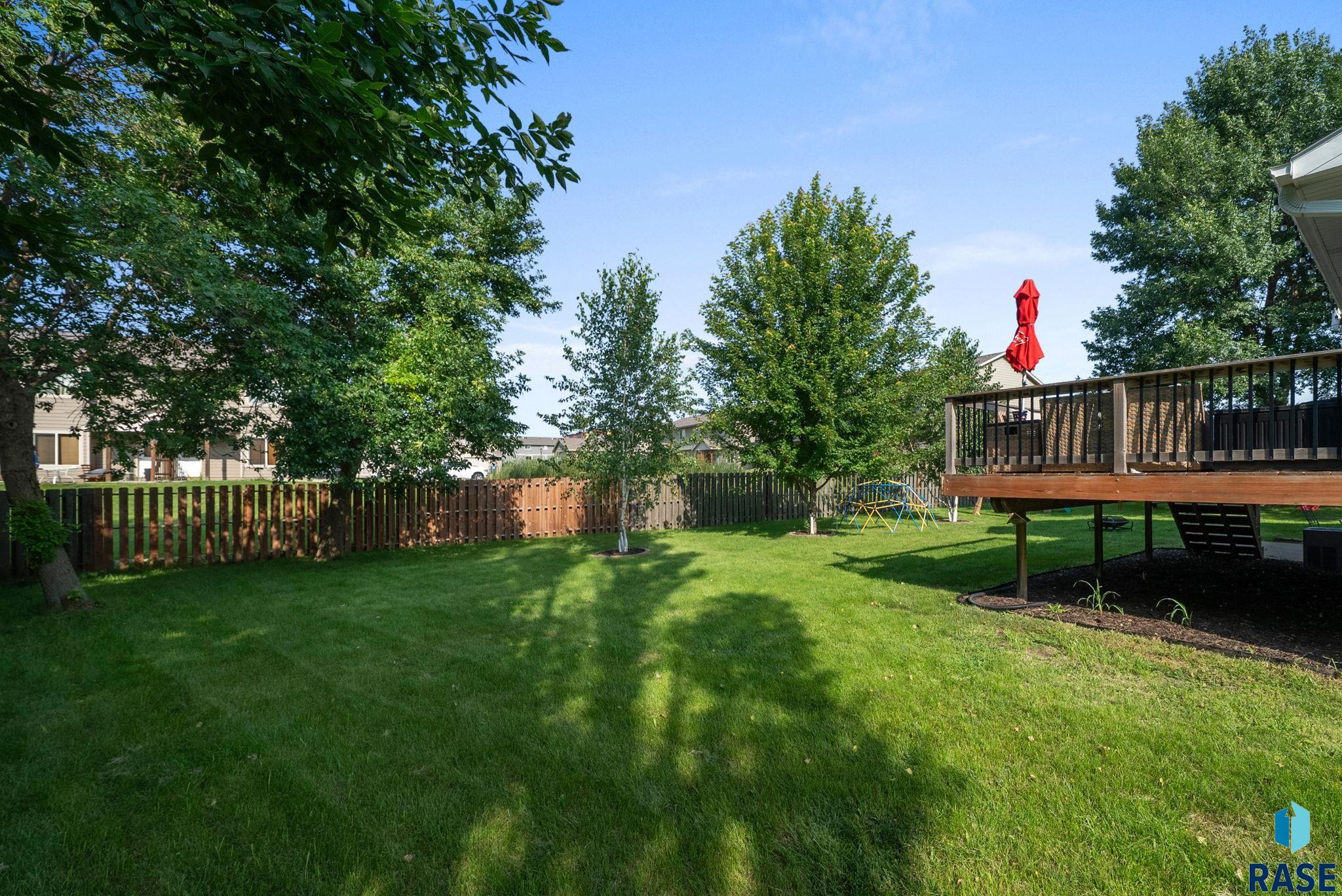 Sioux Falls, South Dakota 57107, United States, 3 Bedrooms Bedrooms, ,3 BathroomsBathrooms,Residential,Active,186523