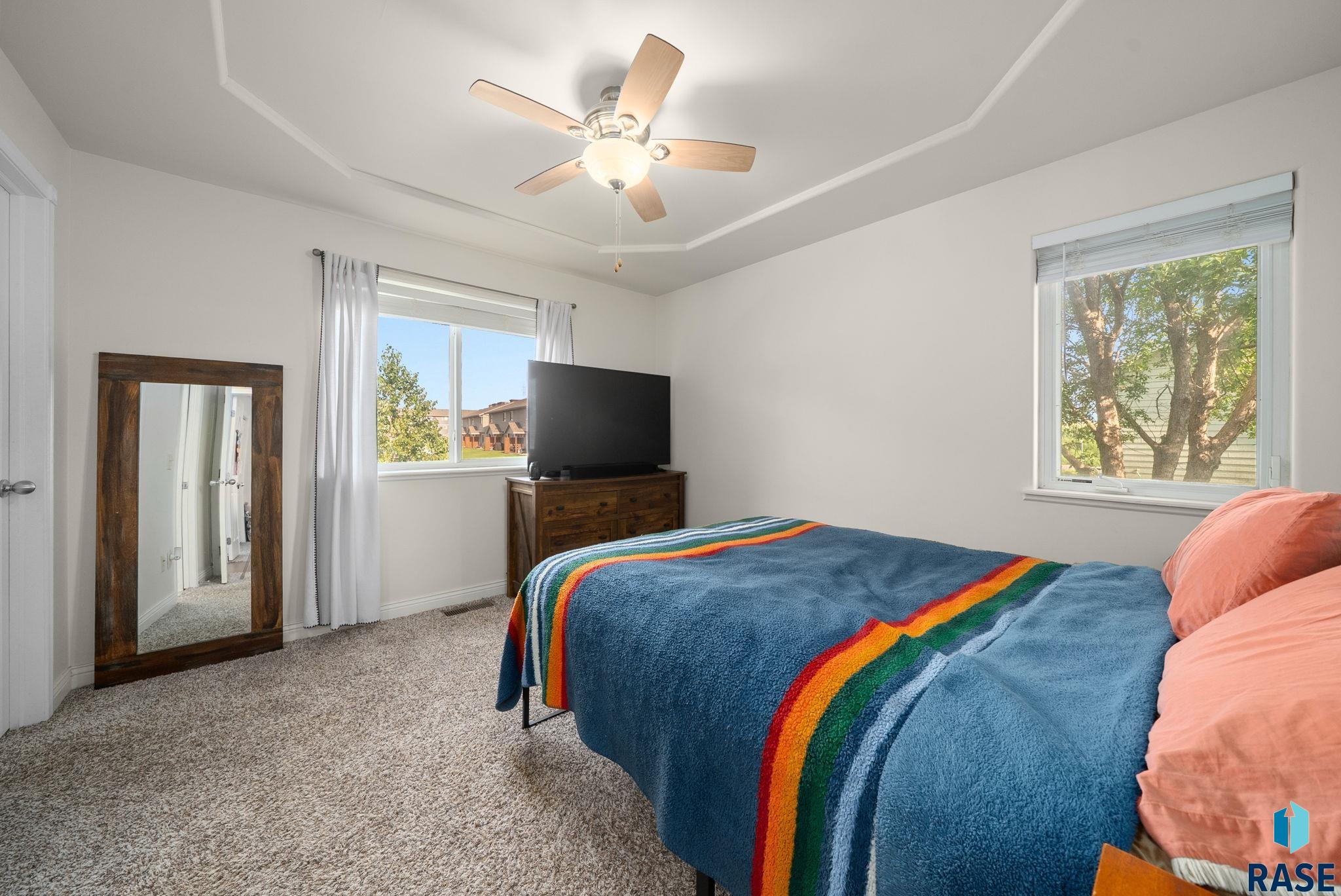 Sioux Falls, South Dakota 57107, United States, 3 Bedrooms Bedrooms, ,3 BathroomsBathrooms,Residential,Active,186523