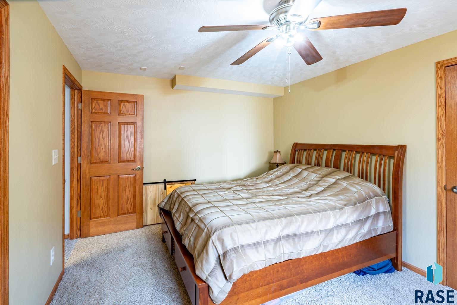 4605 W Graceland Ct Court, Sioux Falls, New Jersey image 26