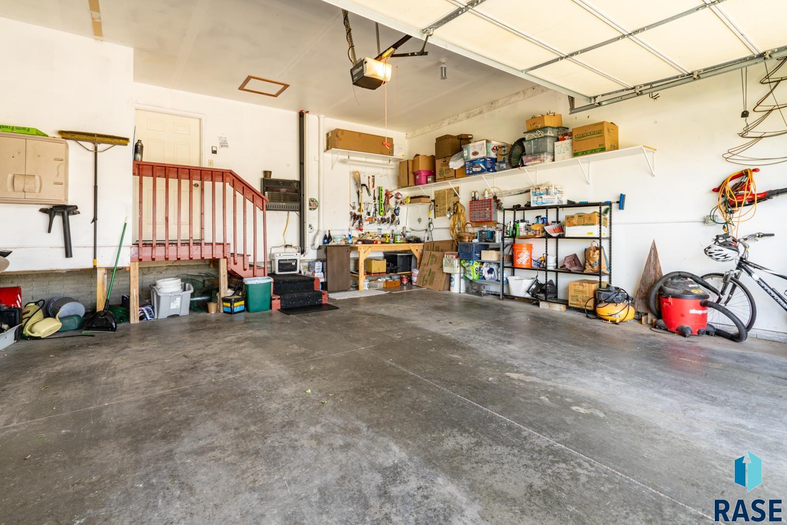 4605 W Graceland Ct Court, Sioux Falls, New Jersey image 38
