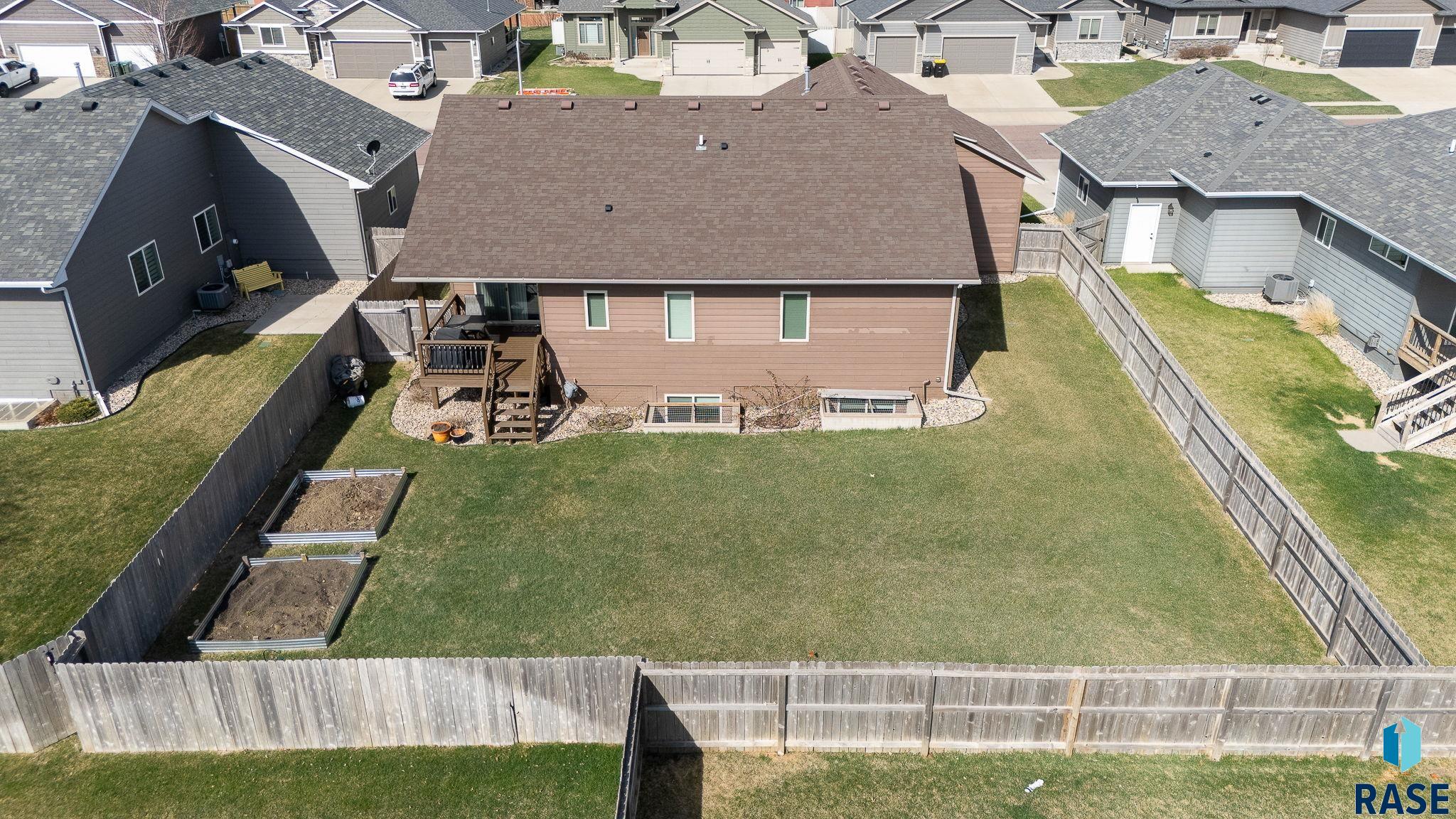 Sioux Falls, South Dakota 57108, United States, 5 Bedrooms Bedrooms, ,3 BathroomsBathrooms,Residential,Active,169311