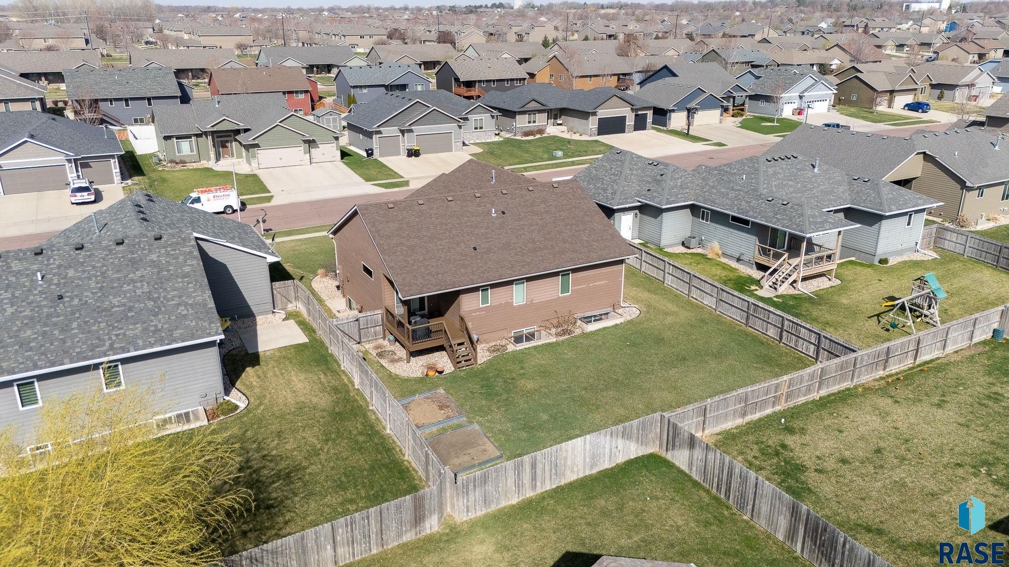 Sioux Falls, South Dakota 57108, United States, 5 Bedrooms Bedrooms, ,3 BathroomsBathrooms,Residential,Active,169311