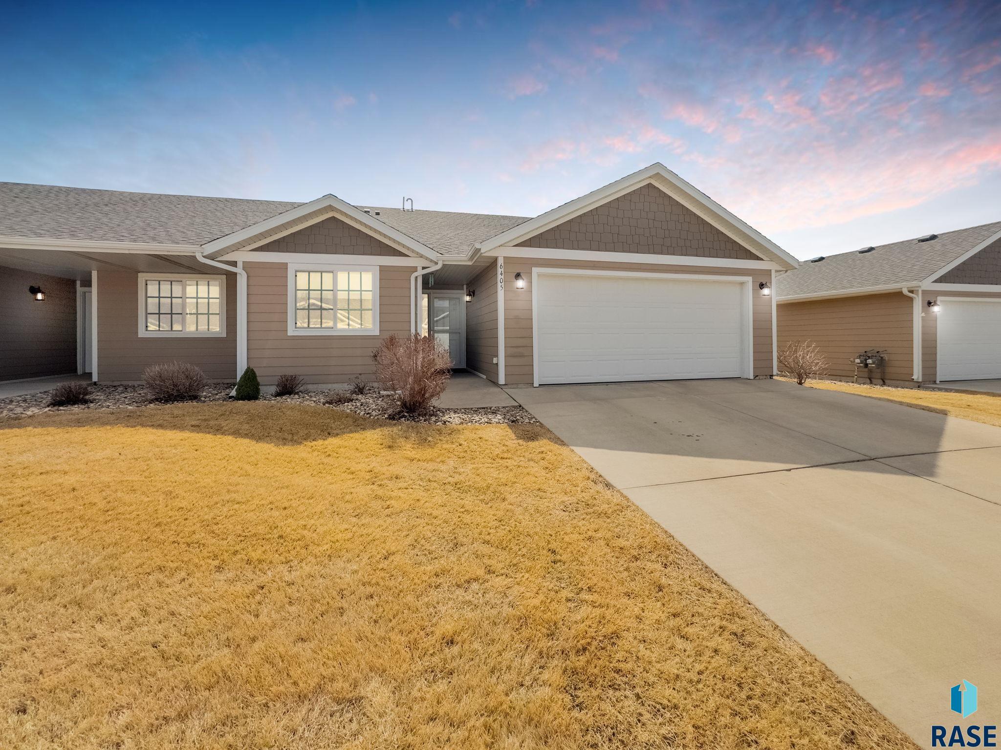 6405 W Maxwell Pl Place, Sioux Falls, South Dakota image 1