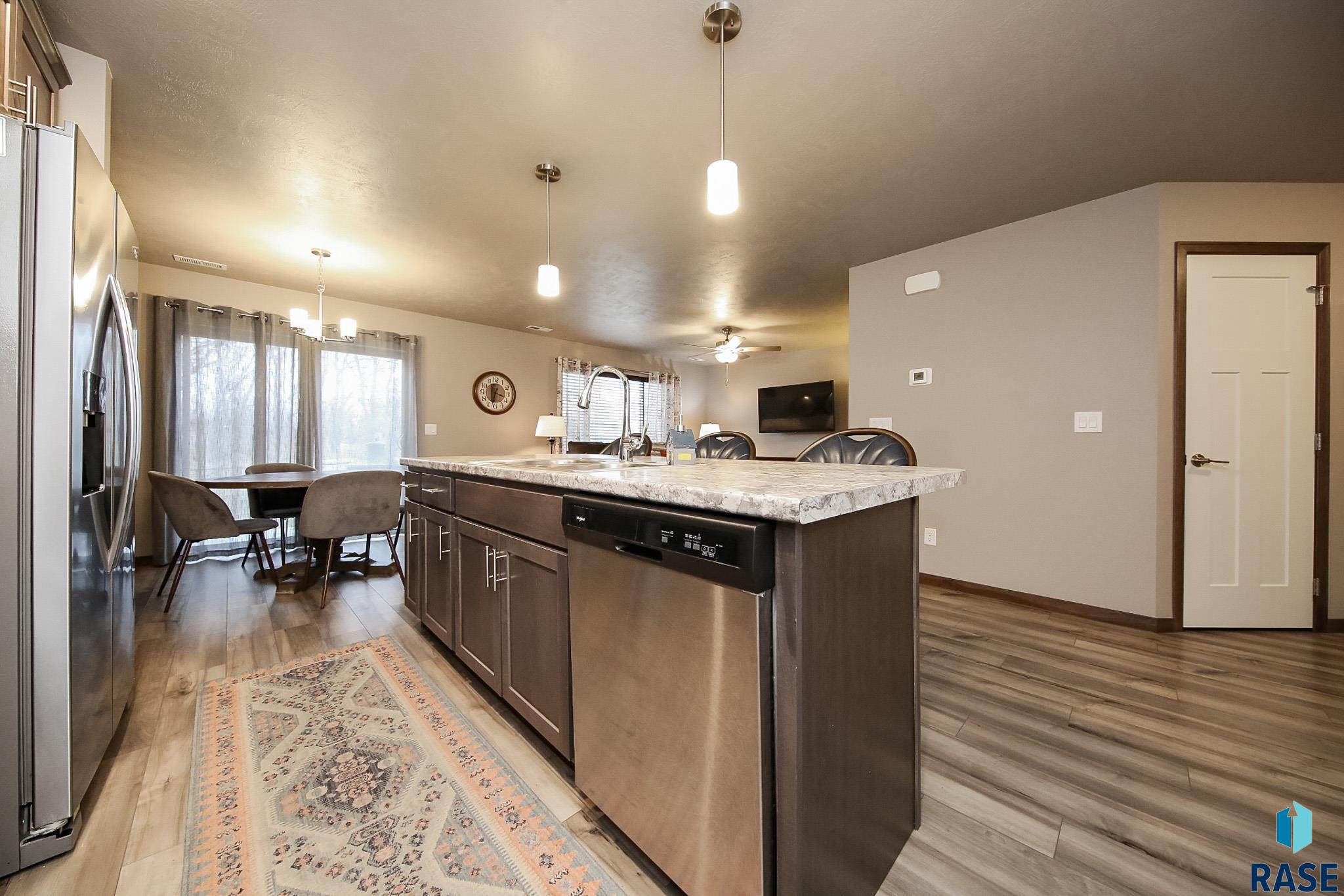 113 E Countryside Ave Avenue, Lennox, South Dakota image 8