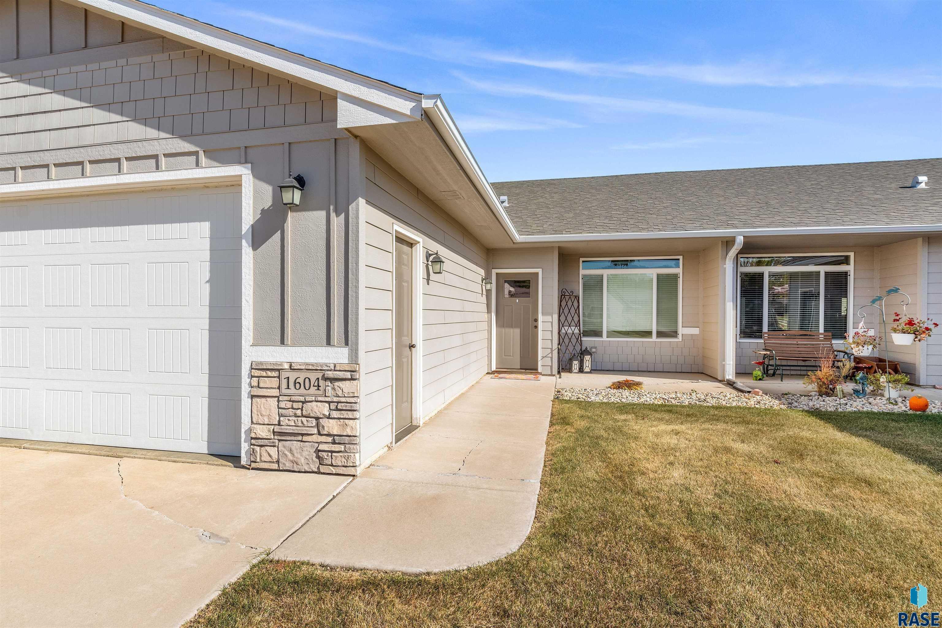 1604 S Foss Ave Avenue, Sioux Falls, New Jersey image 2