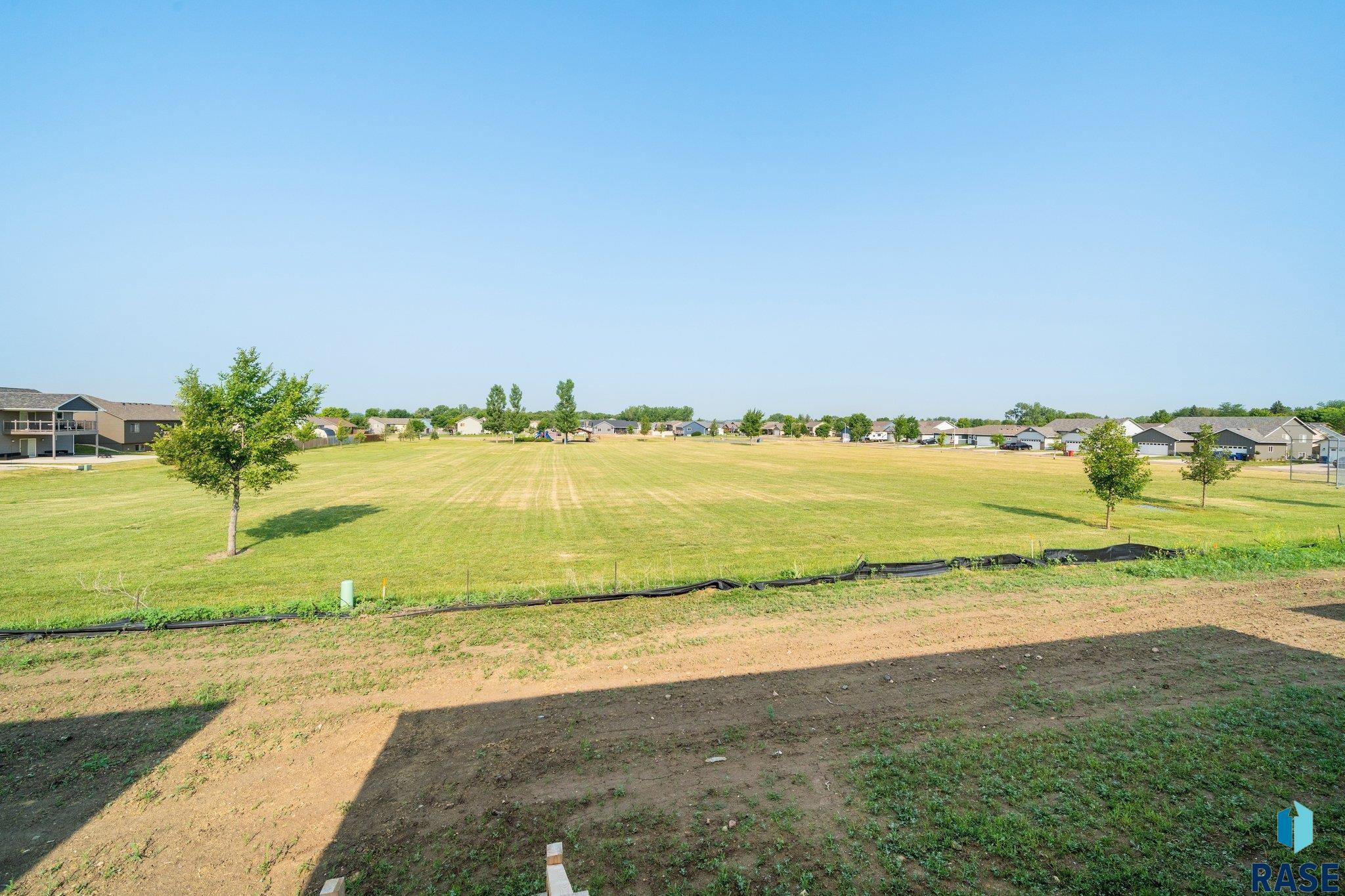 6013 N Seubert Ave Avenue, Sioux Falls, South Dakota image 24