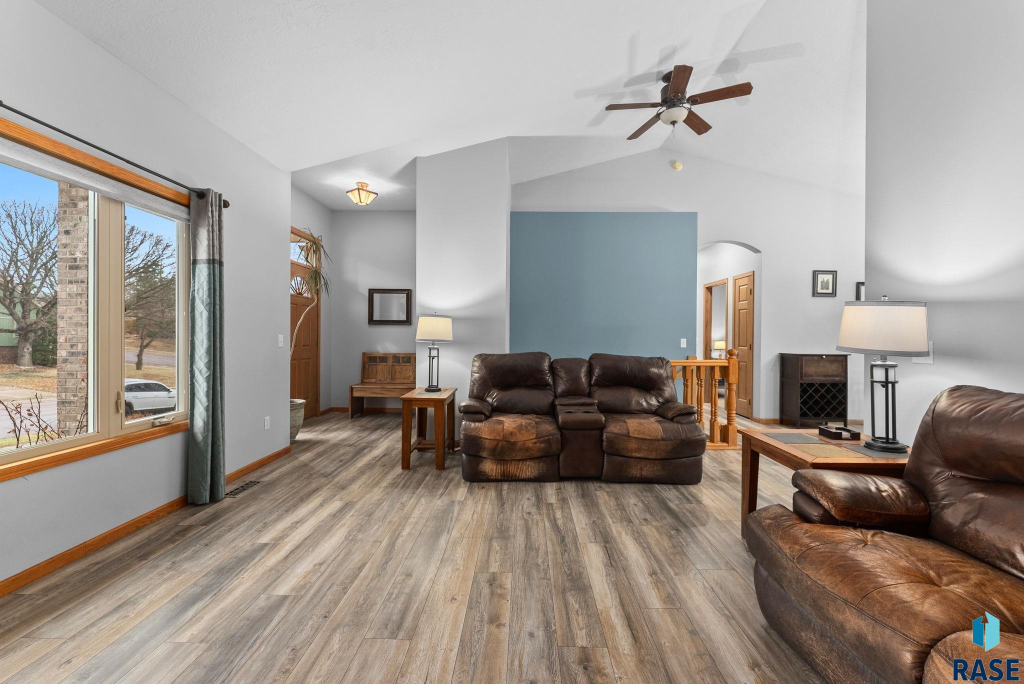 5304 E Lake Placid Cir Circle, Sioux Falls, South Dakota image 6