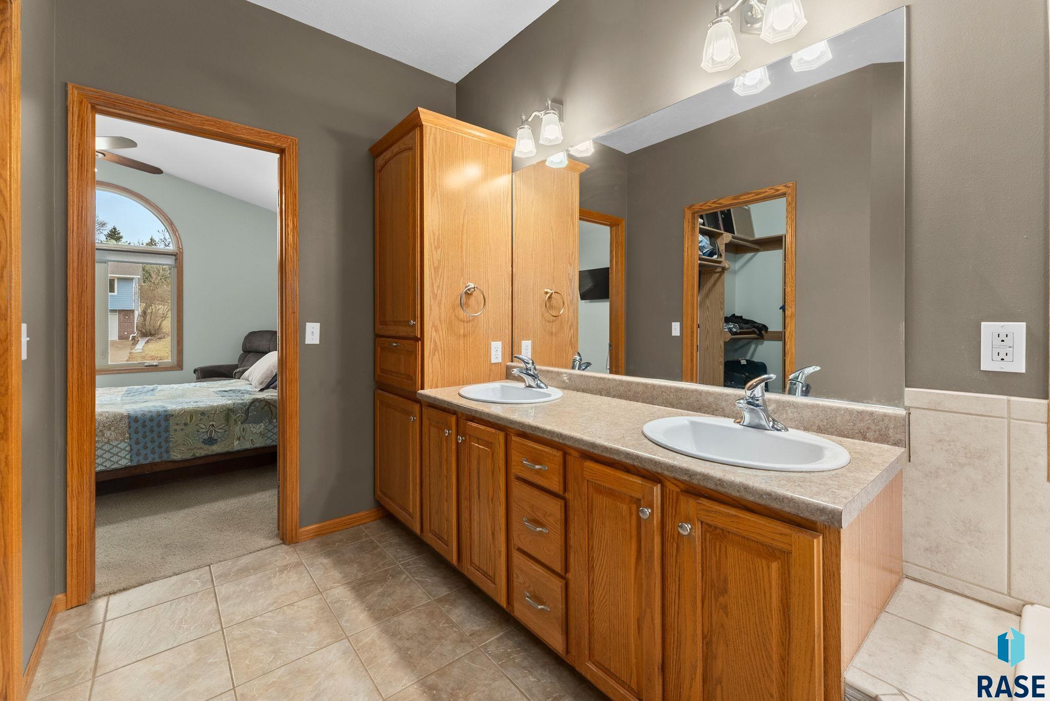 5304 E Lake Placid Cir Circle, Sioux Falls, South Dakota image 26