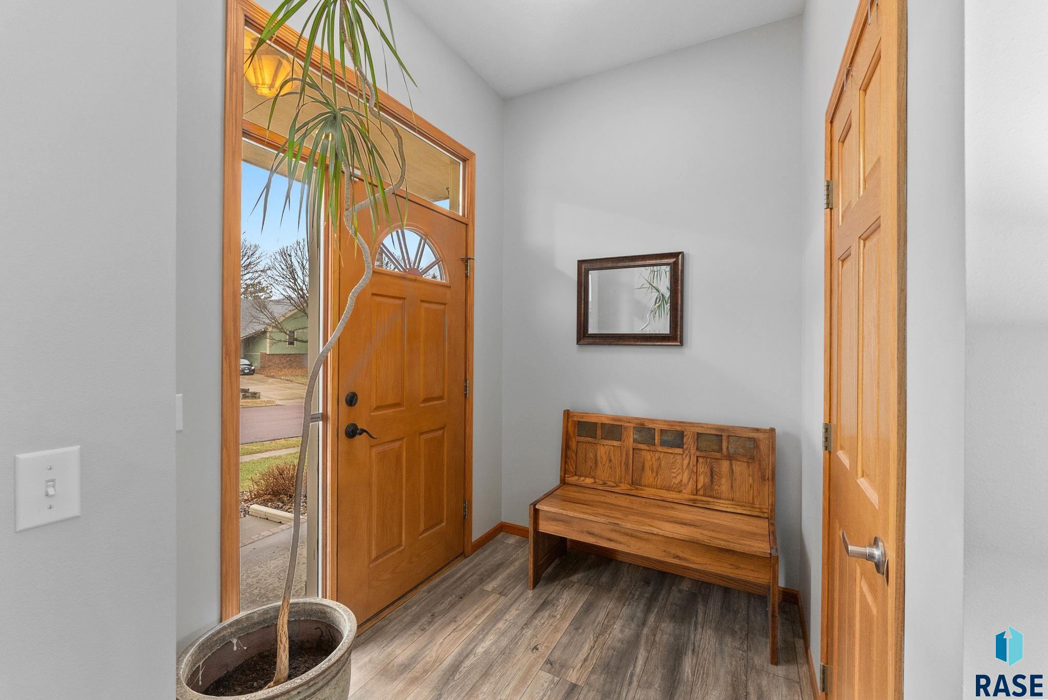 5304 E Lake Placid Cir Circle, Sioux Falls, South Dakota image 3