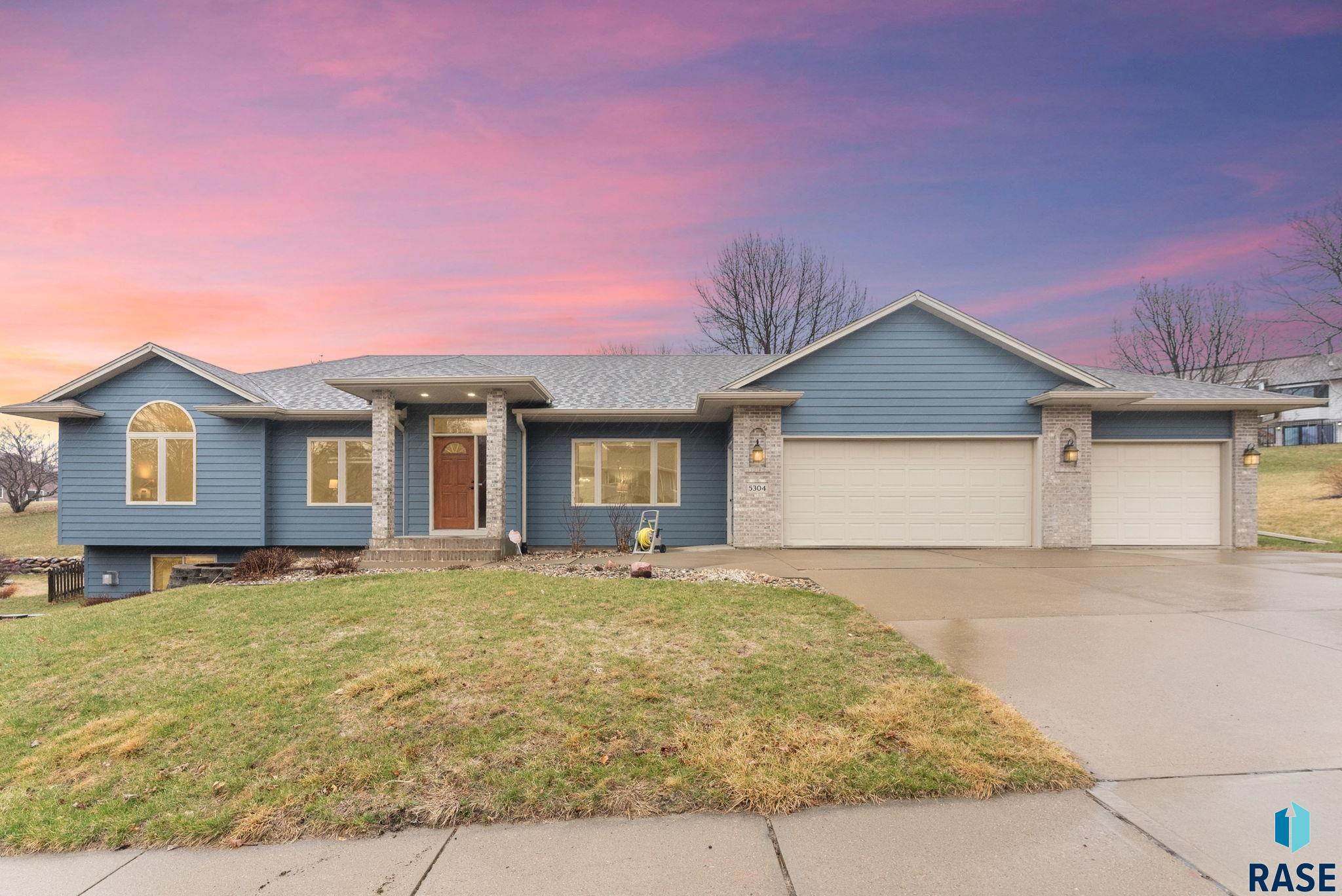 5304 E Lake Placid Cir Circle, Sioux Falls, South Dakota image 1