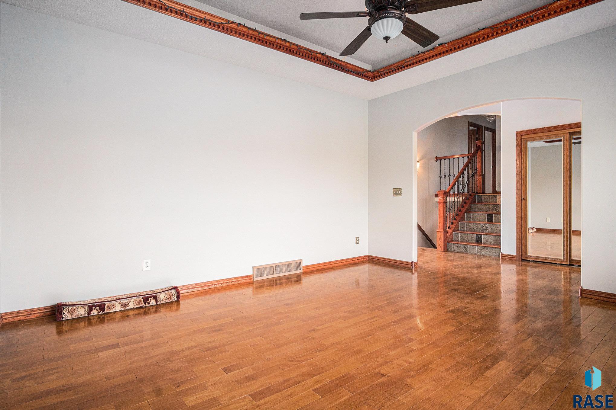 5616 S Kerry Ave Avenue, Sioux Falls, New Jersey image 7