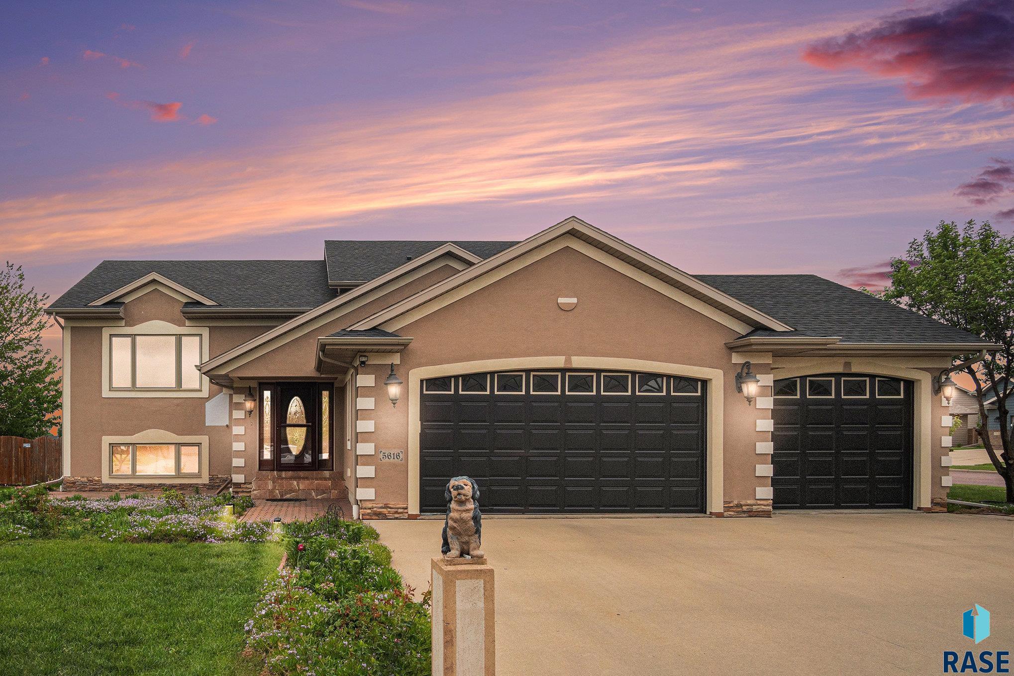 5616 S Kerry Ave Avenue, Sioux Falls, New Jersey image 1