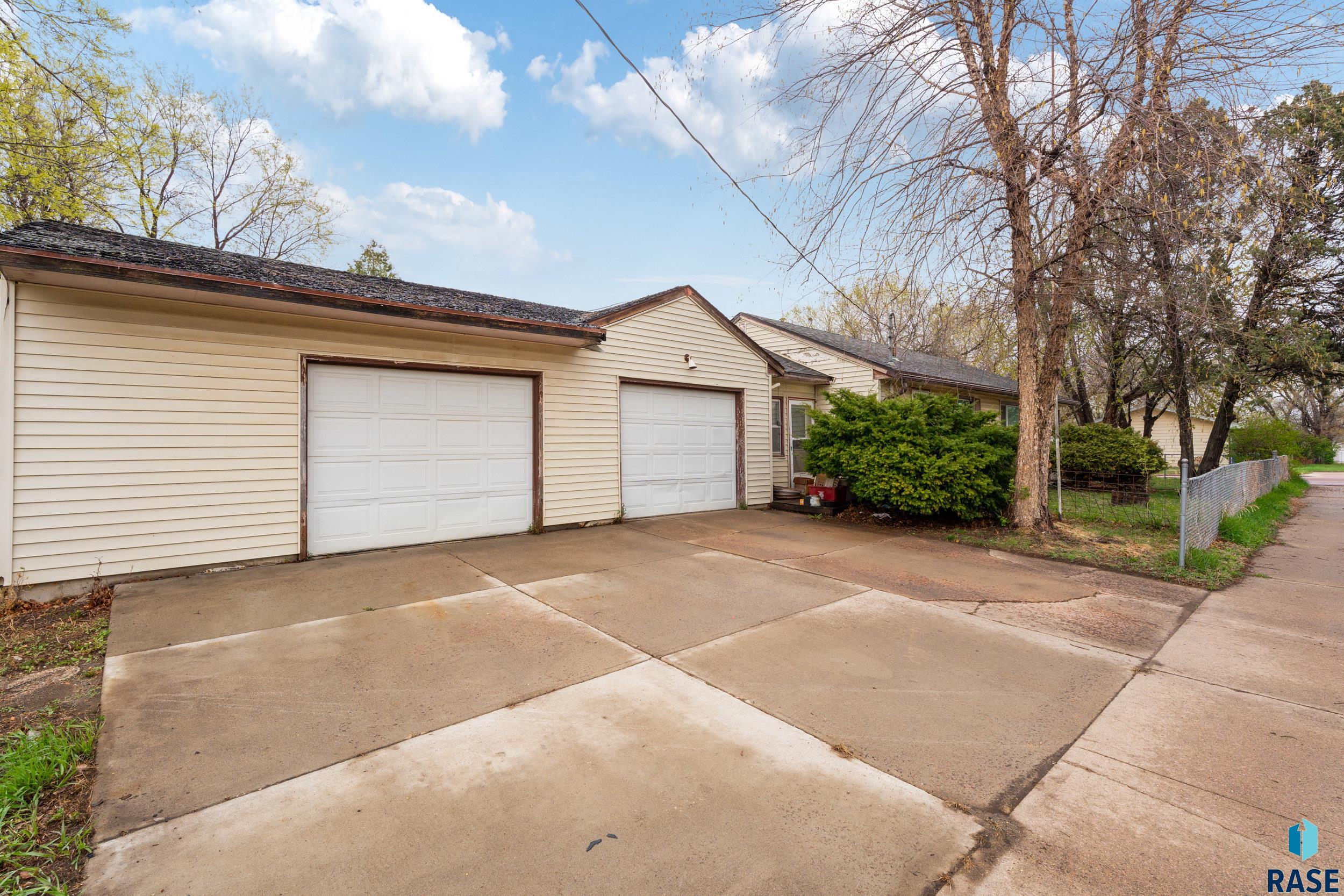 1612 E 2nd St Street, Sioux Falls, New Jersey image 7