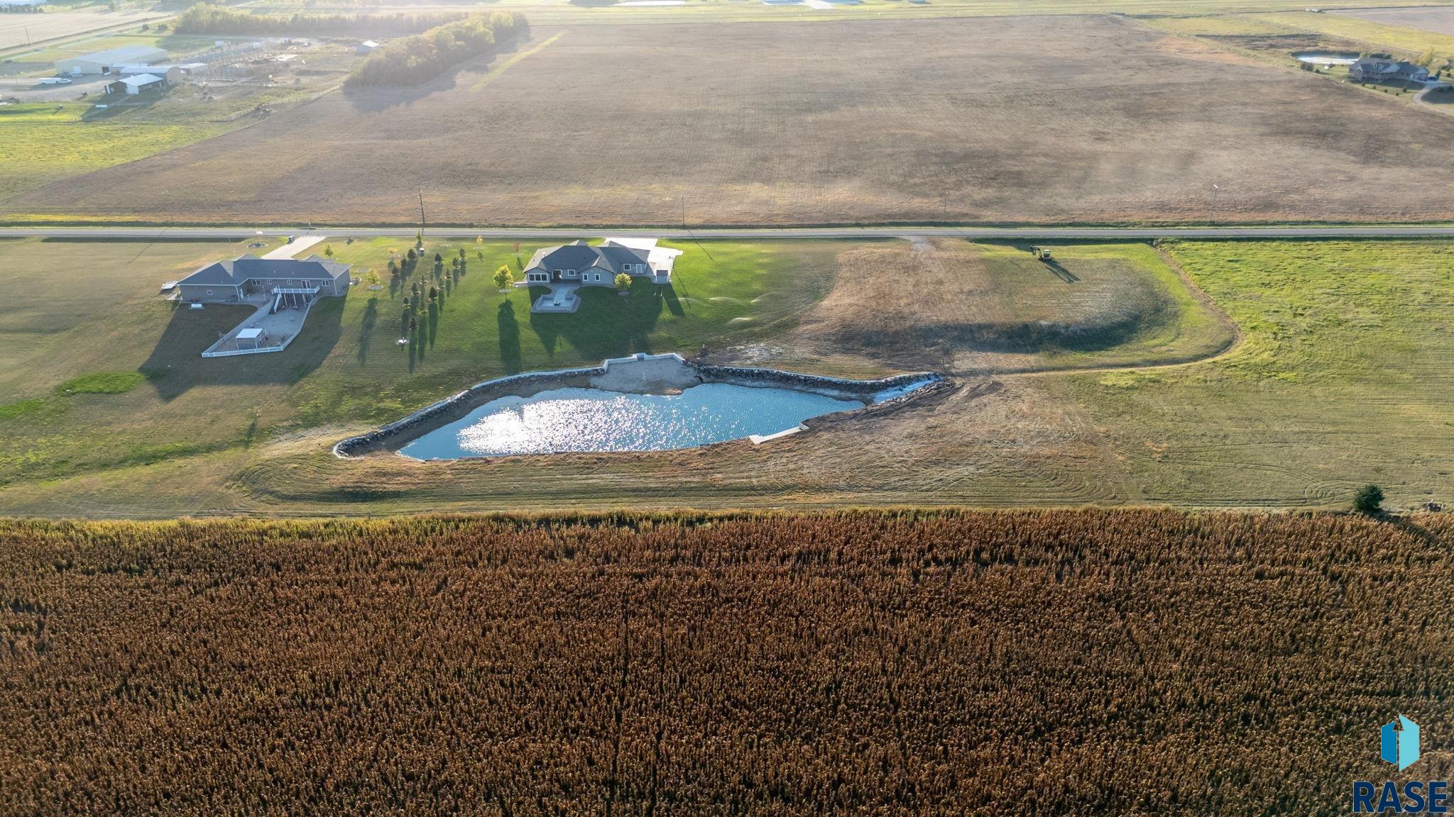 Corsica, South Dakota 57328, United States, 5 Bedrooms Bedrooms, ,3 BathroomsBathrooms,Residential,Active,226727