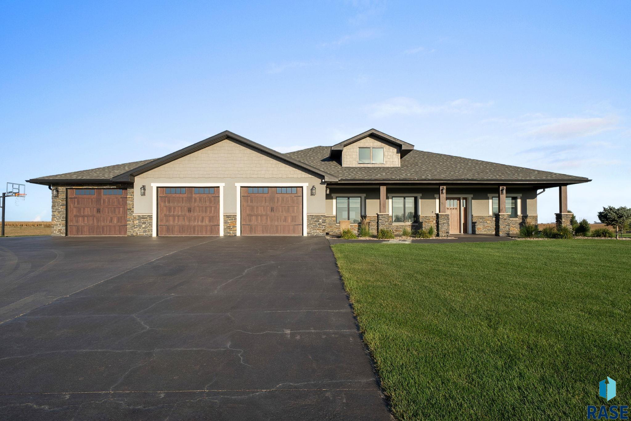 Corsica, South Dakota 57328, United States, 5 Bedrooms Bedrooms, ,3 BathroomsBathrooms,Residential,Active,226727