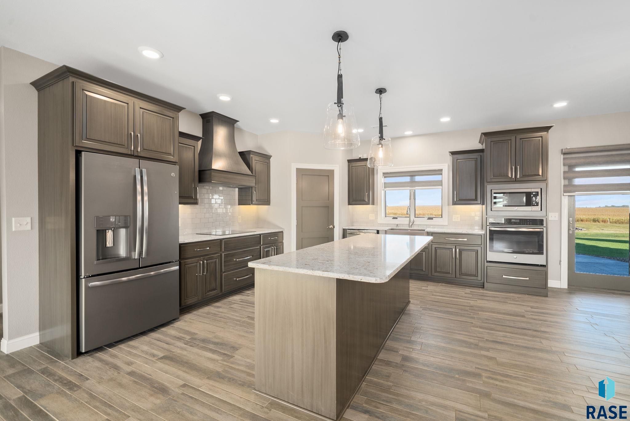 Corsica, South Dakota 57328, United States, 5 Bedrooms Bedrooms, ,3 BathroomsBathrooms,Residential,Active,226727