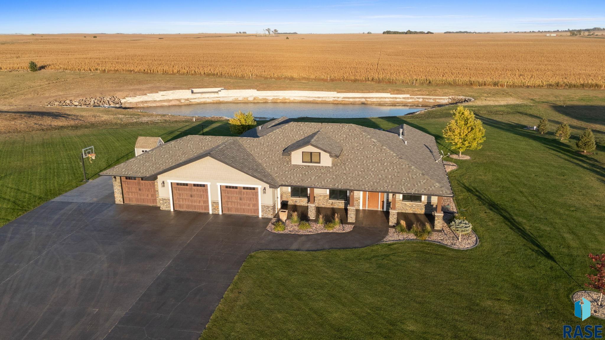 Corsica, South Dakota 57328, United States, 5 Bedrooms Bedrooms, ,3 BathroomsBathrooms,Residential,Active,226727