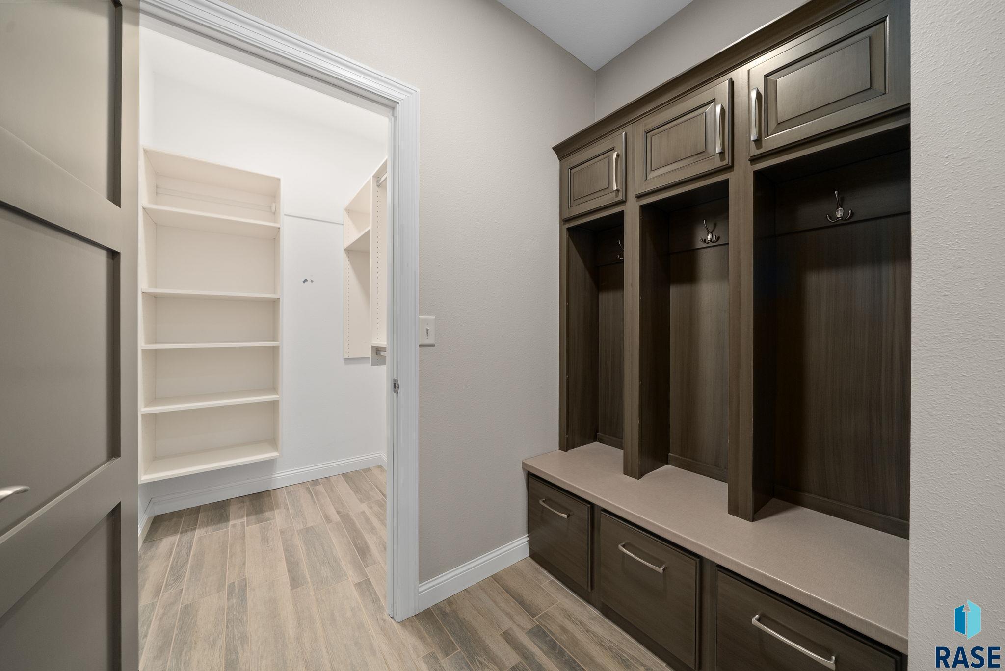 Corsica, South Dakota 57328, United States, 5 Bedrooms Bedrooms, ,3 BathroomsBathrooms,Residential,Active,226727