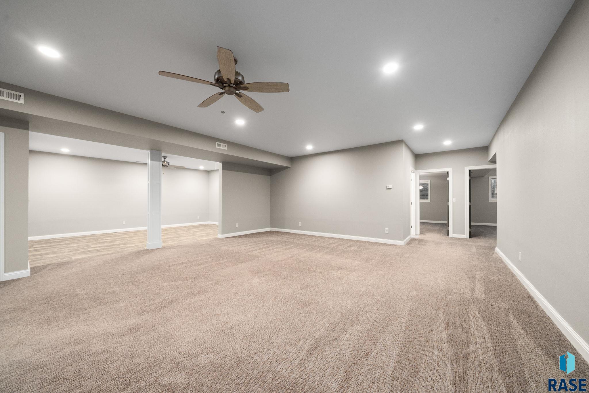 Corsica, South Dakota 57328, United States, 5 Bedrooms Bedrooms, ,3 BathroomsBathrooms,Residential,Active,226727