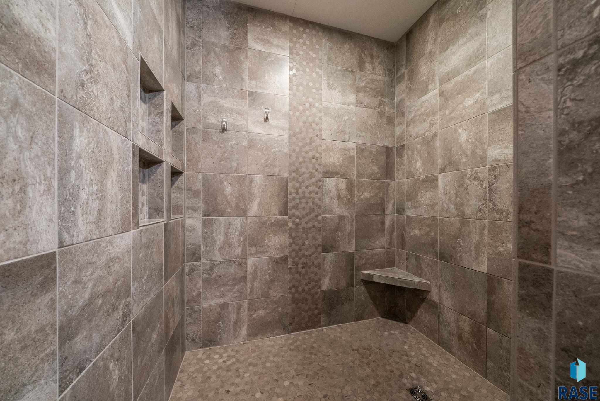 Corsica, South Dakota 57328, United States, 5 Bedrooms Bedrooms, ,3 BathroomsBathrooms,Residential,Active,226727