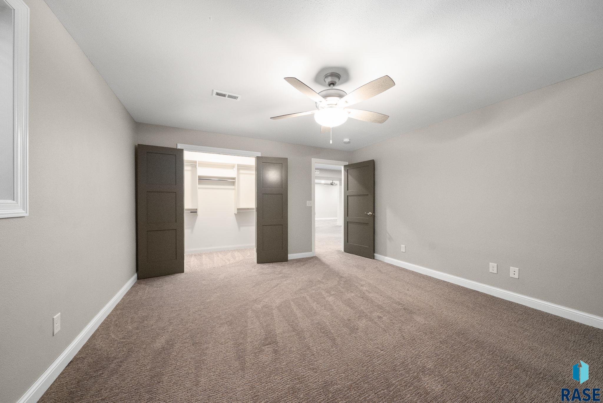 Corsica, South Dakota 57328, United States, 5 Bedrooms Bedrooms, ,3 BathroomsBathrooms,Residential,Active,226727