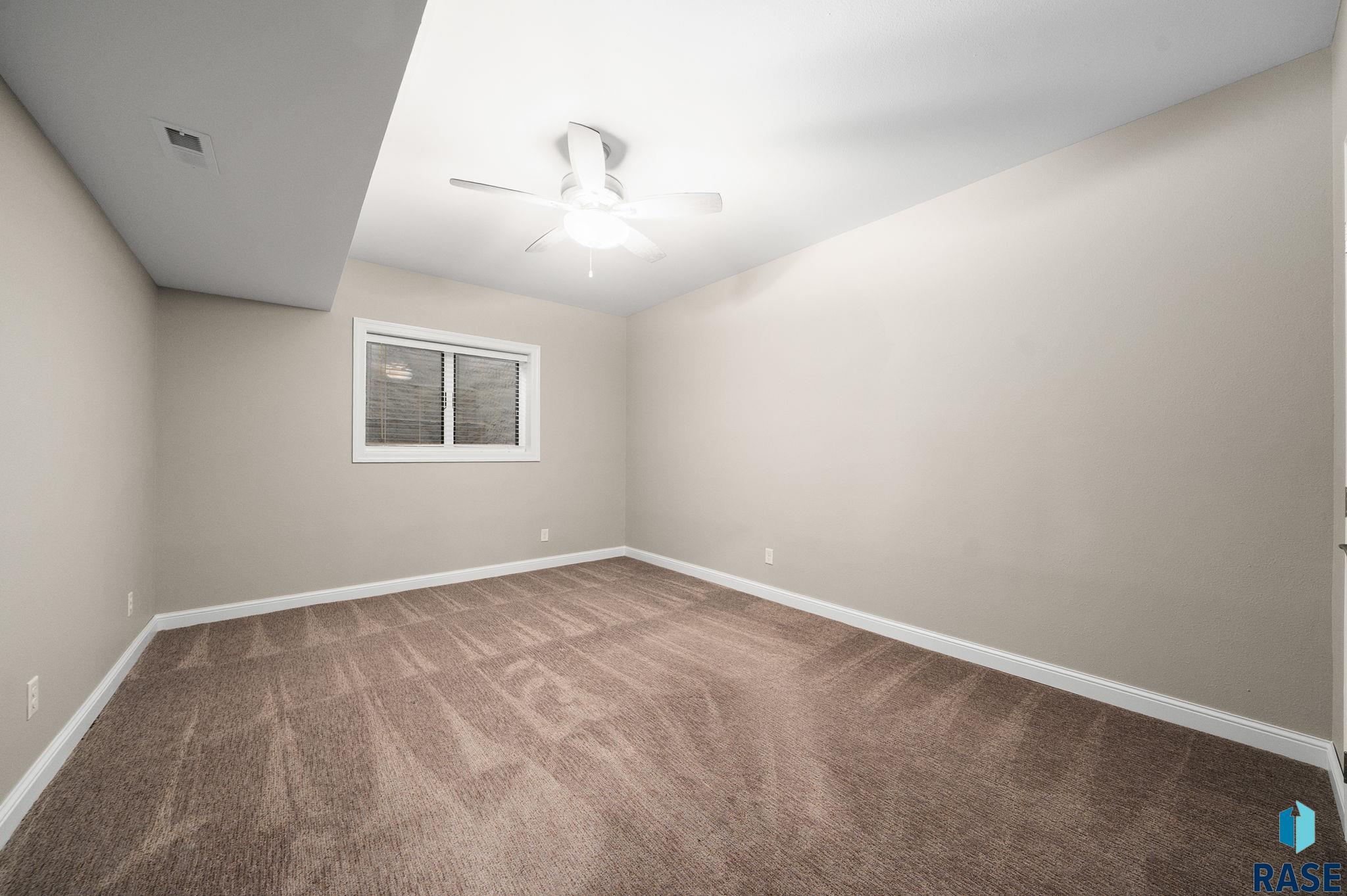 Corsica, South Dakota 57328, United States, 5 Bedrooms Bedrooms, ,3 BathroomsBathrooms,Residential,Active,226727