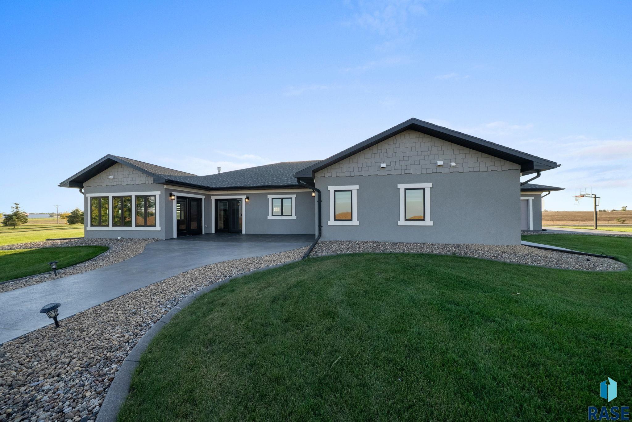 Corsica, South Dakota 57328, United States, 5 Bedrooms Bedrooms, ,3 BathroomsBathrooms,Residential,Active,226727