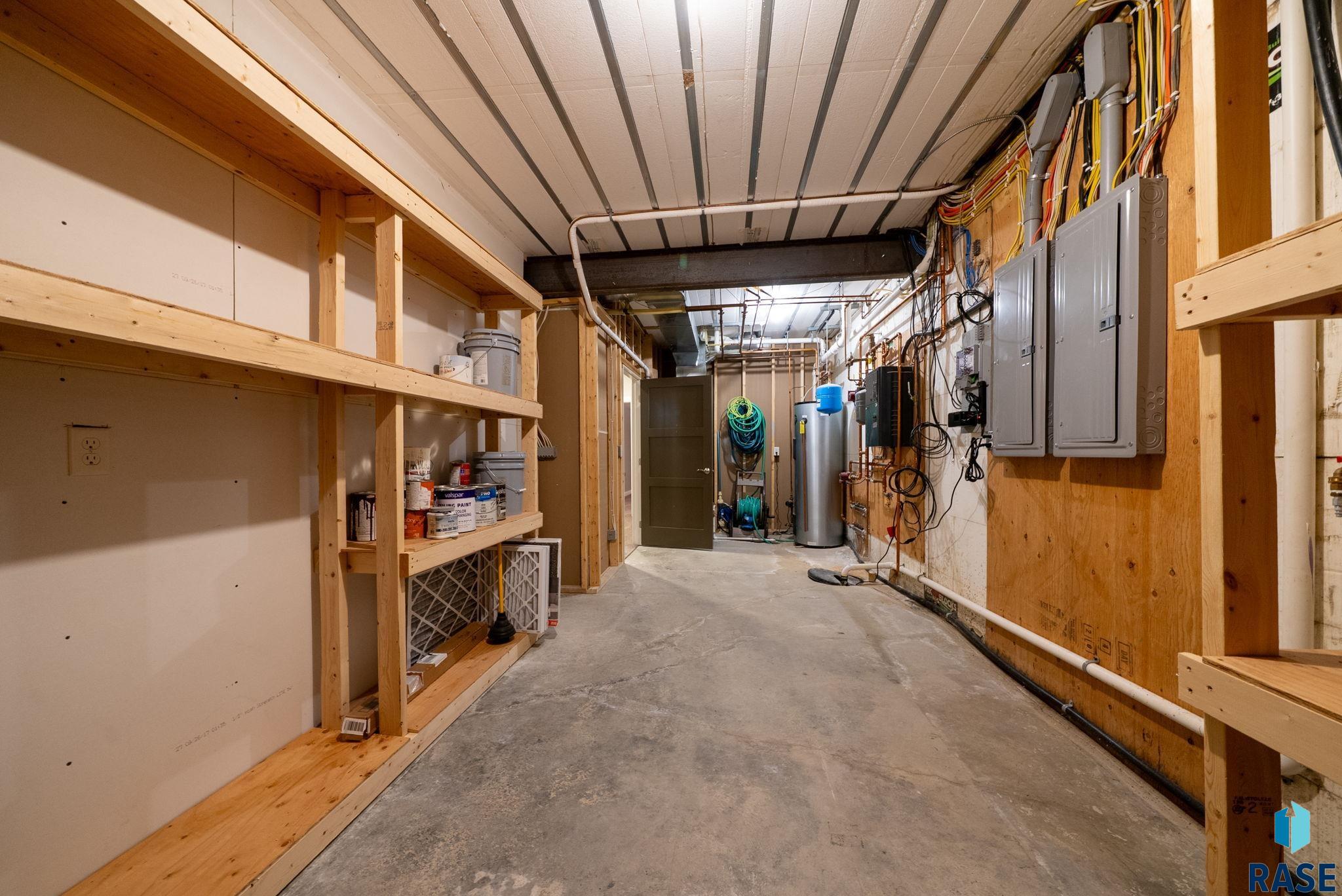 Corsica, South Dakota 57328, United States, 5 Bedrooms Bedrooms, ,3 BathroomsBathrooms,Residential,Active,226727