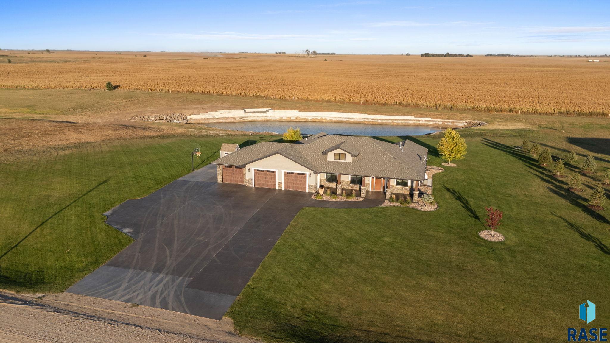 Corsica, South Dakota 57328, United States, 5 Bedrooms Bedrooms, ,3 BathroomsBathrooms,Residential,Active,226727